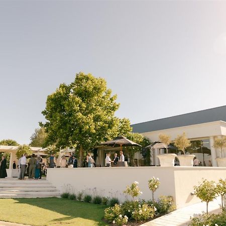 杜班维尔 Loch Lynne Estate酒店 外观 照片